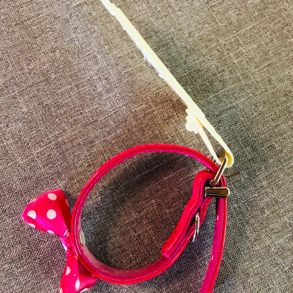 🌷Pink Leatherette Collar with Bow for Tiny Dogs - Picture 7 of 7